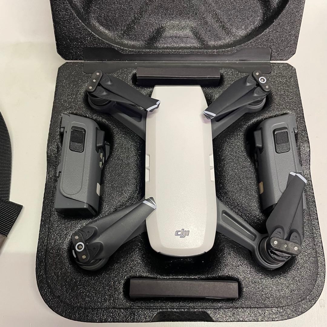 Dji Spark Fly More Combo Drone With Controller Battery Case Charger Used As-is