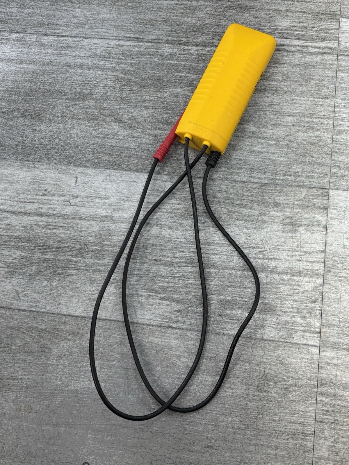 Sperry Voltector Voltage Tester V-11A Voltmeter AC/DC 600V Max