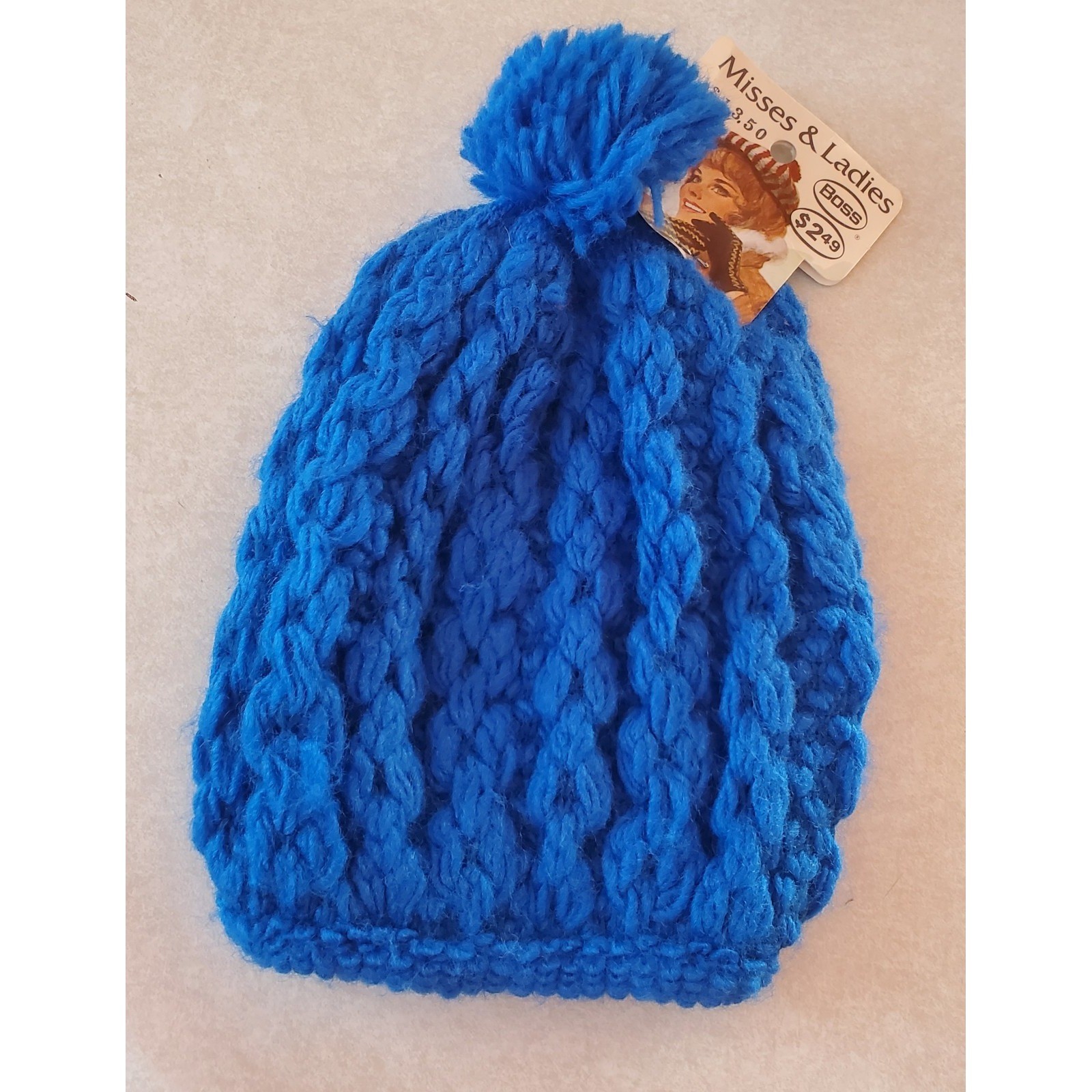 Vintage Boss Misses & Ladies Pom Pom Winter Snow Hat Cap