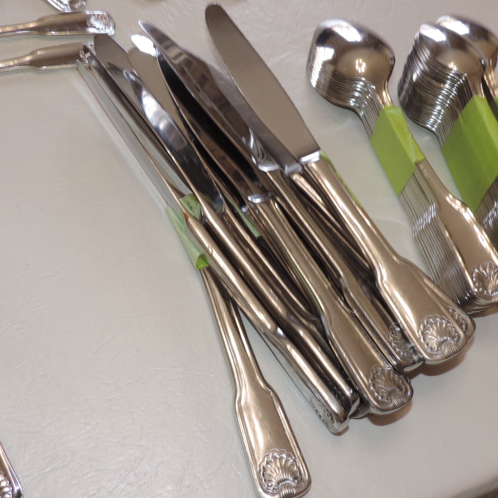 Cambridge SHELL Stainless Flatware 12 7-pc Place Settings + Serving 100 Pieces
