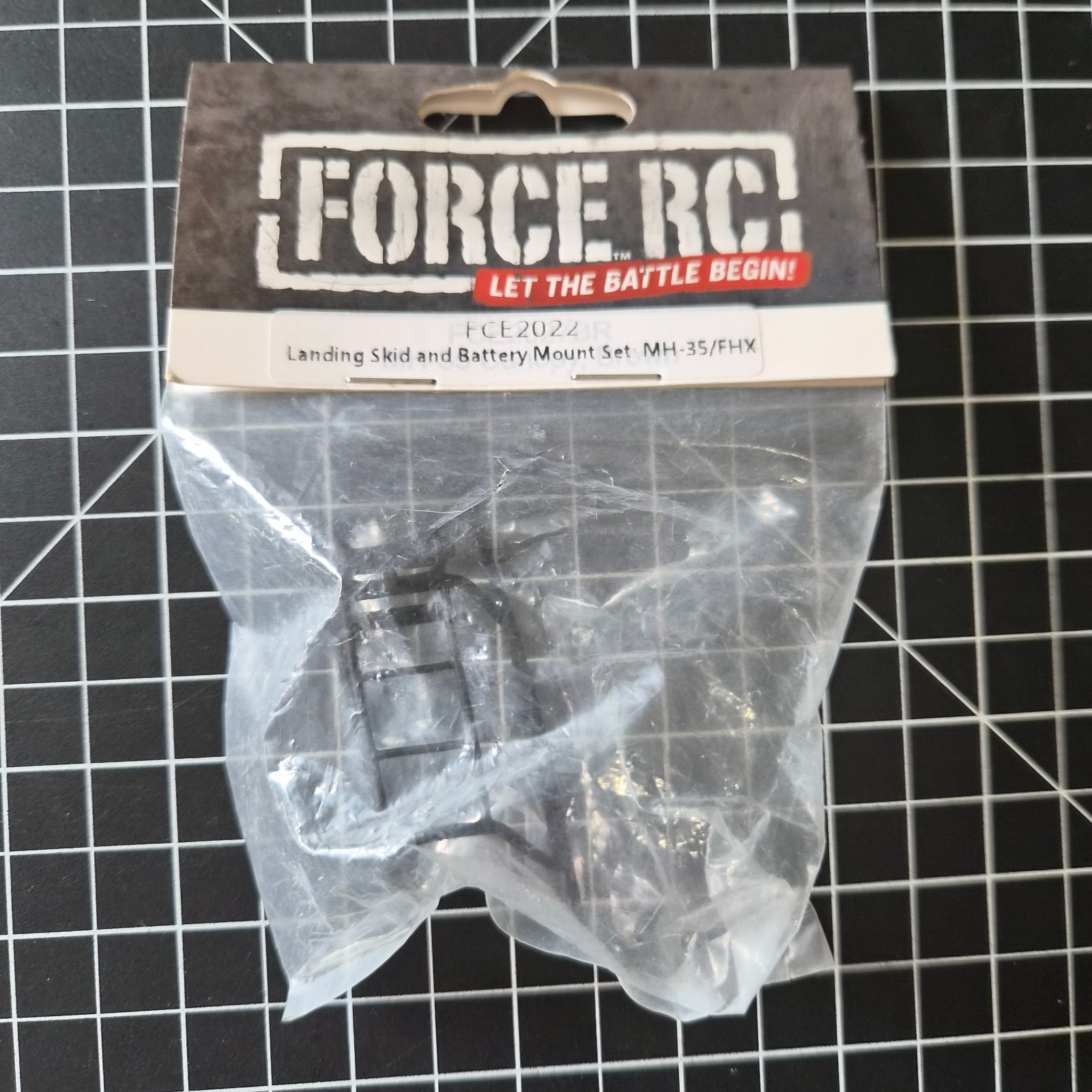 Force RC FCE2022 Landing Skid and Battery Mount Set: MH-35/FHX B6