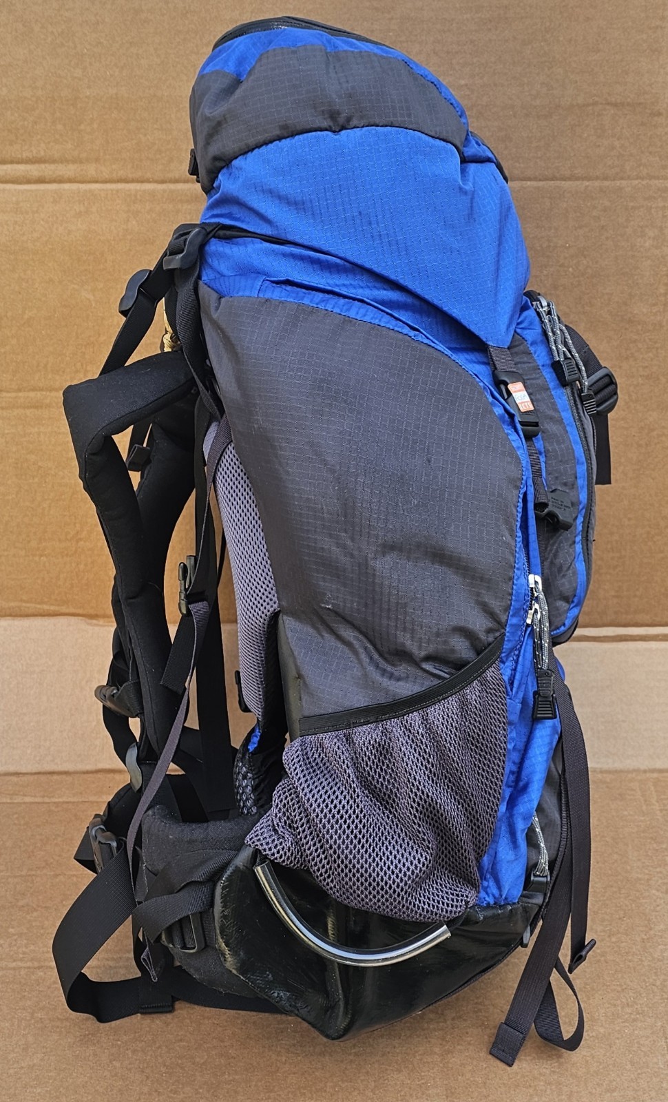 Women's GREGORY DEVA 60 Hiking Backpack Blue CLEAN!! sz SMALL internal Frame