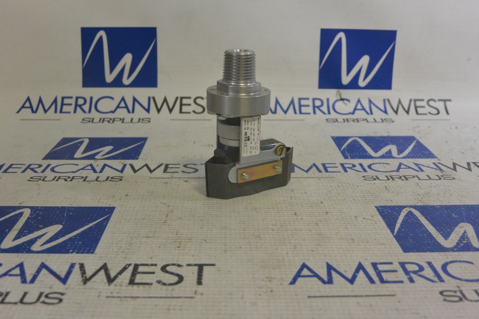 Mercoid A1B-0-AL-1-2 Pressure Switch