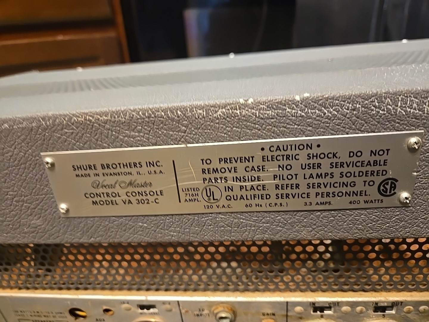 Shure Vocal Master Vintage Solid State PA Head 400 watts Powers Up