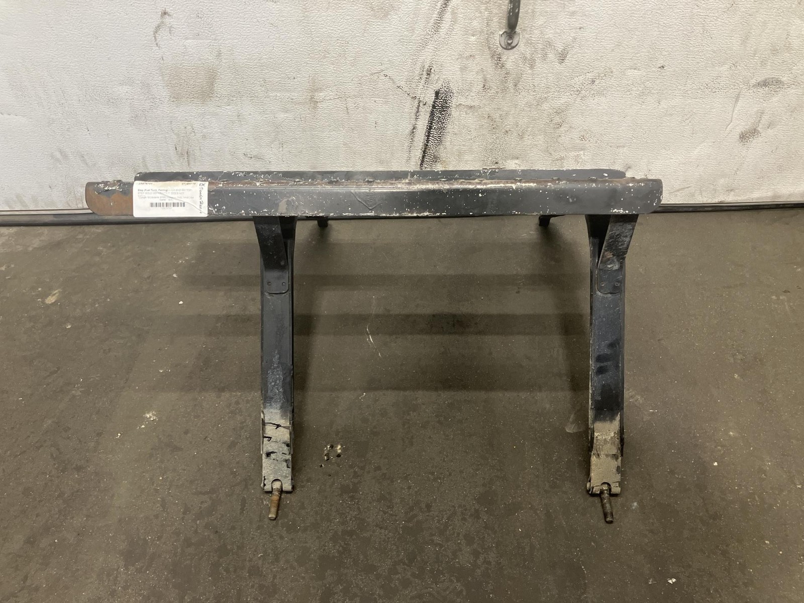 Freightliner M2 106 Step (Frame, Fuel Tank, Faring) - Used