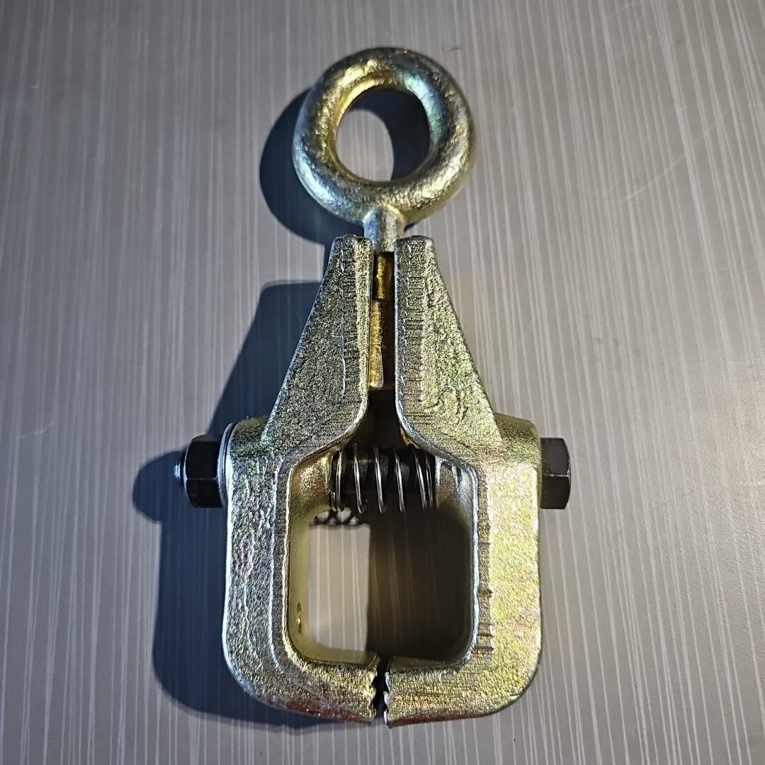 Pull Clamp Self-Tightenin​g Grips Frame Body Repair Puller