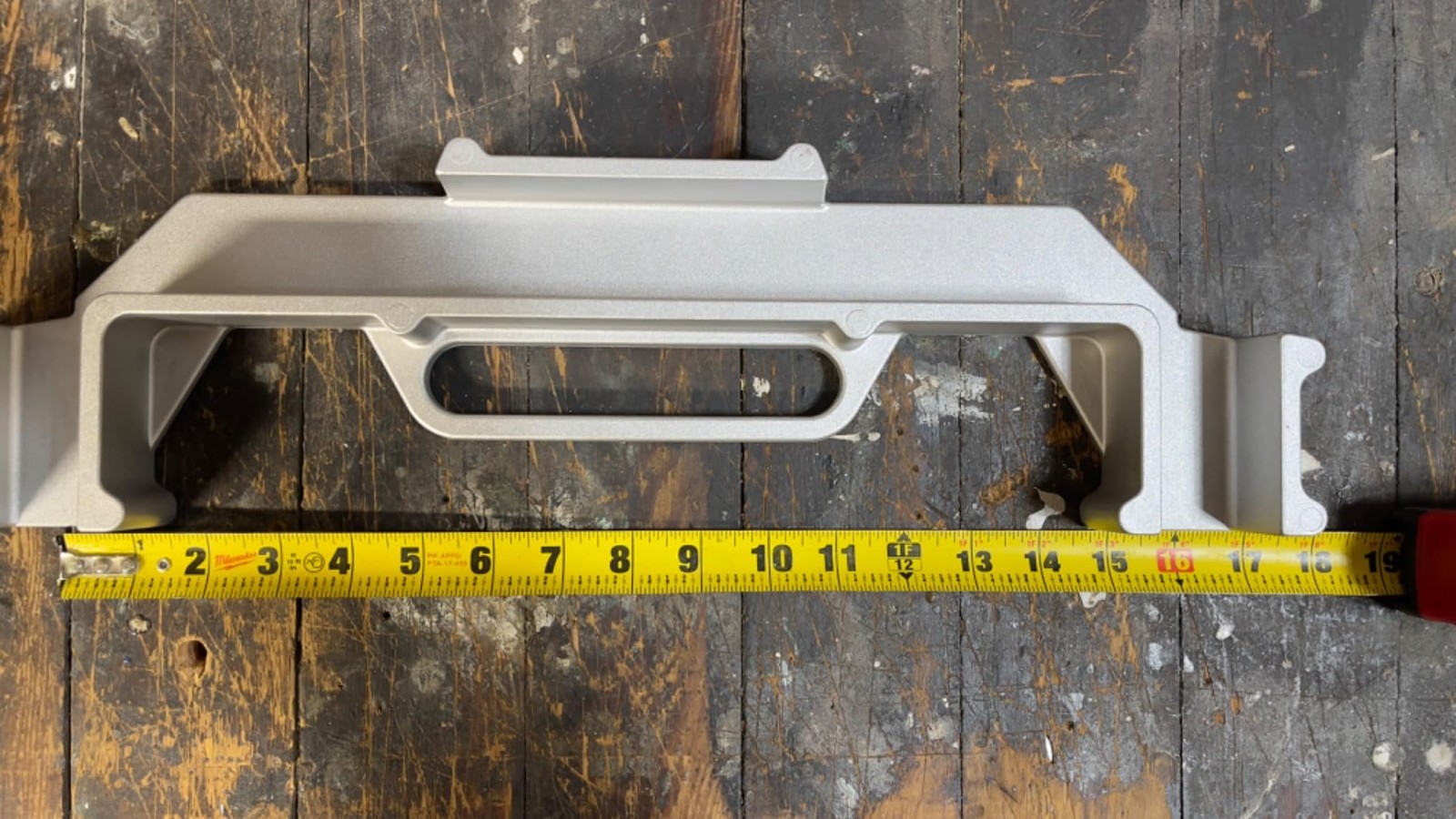 16" On-Center Stud Layout Tool Cast Aluminum Wall Framing Spacing Tool