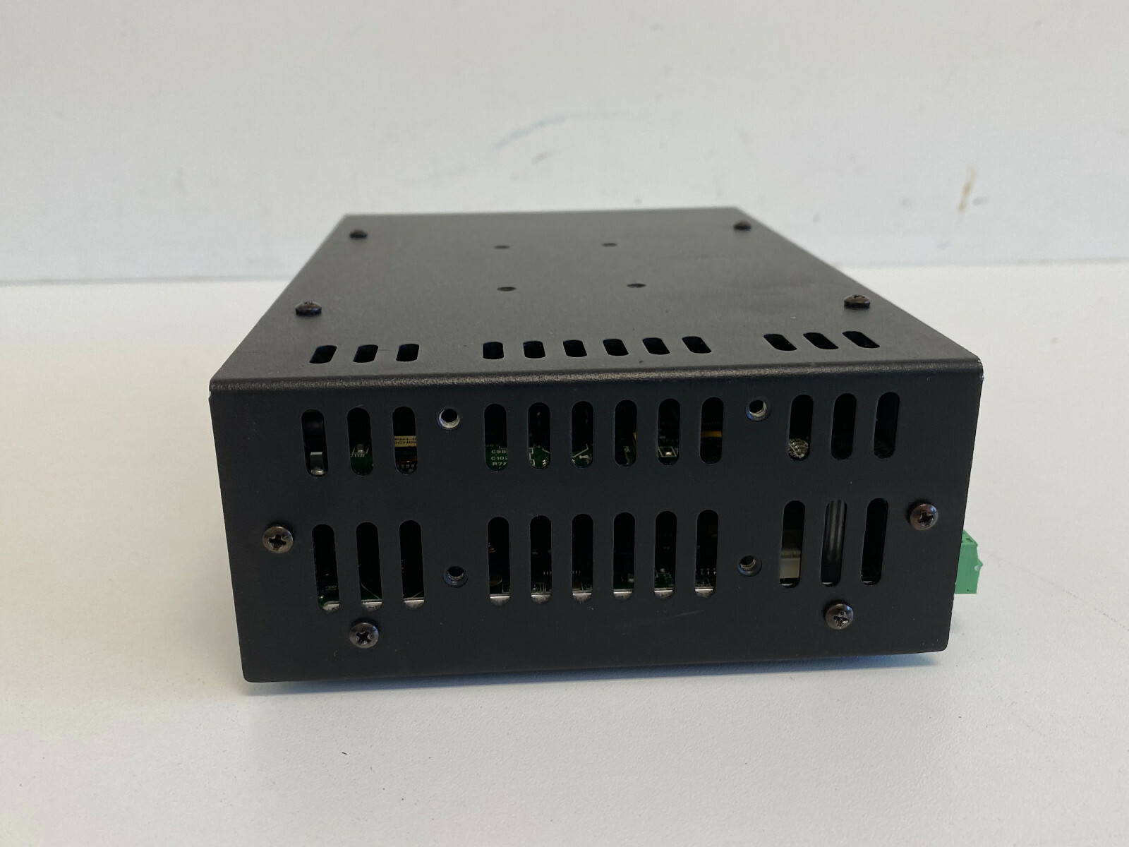 Shelf5: CRESTRON QM-RMCRX-BA Room Media Controller QuickMedia Receiver Processor