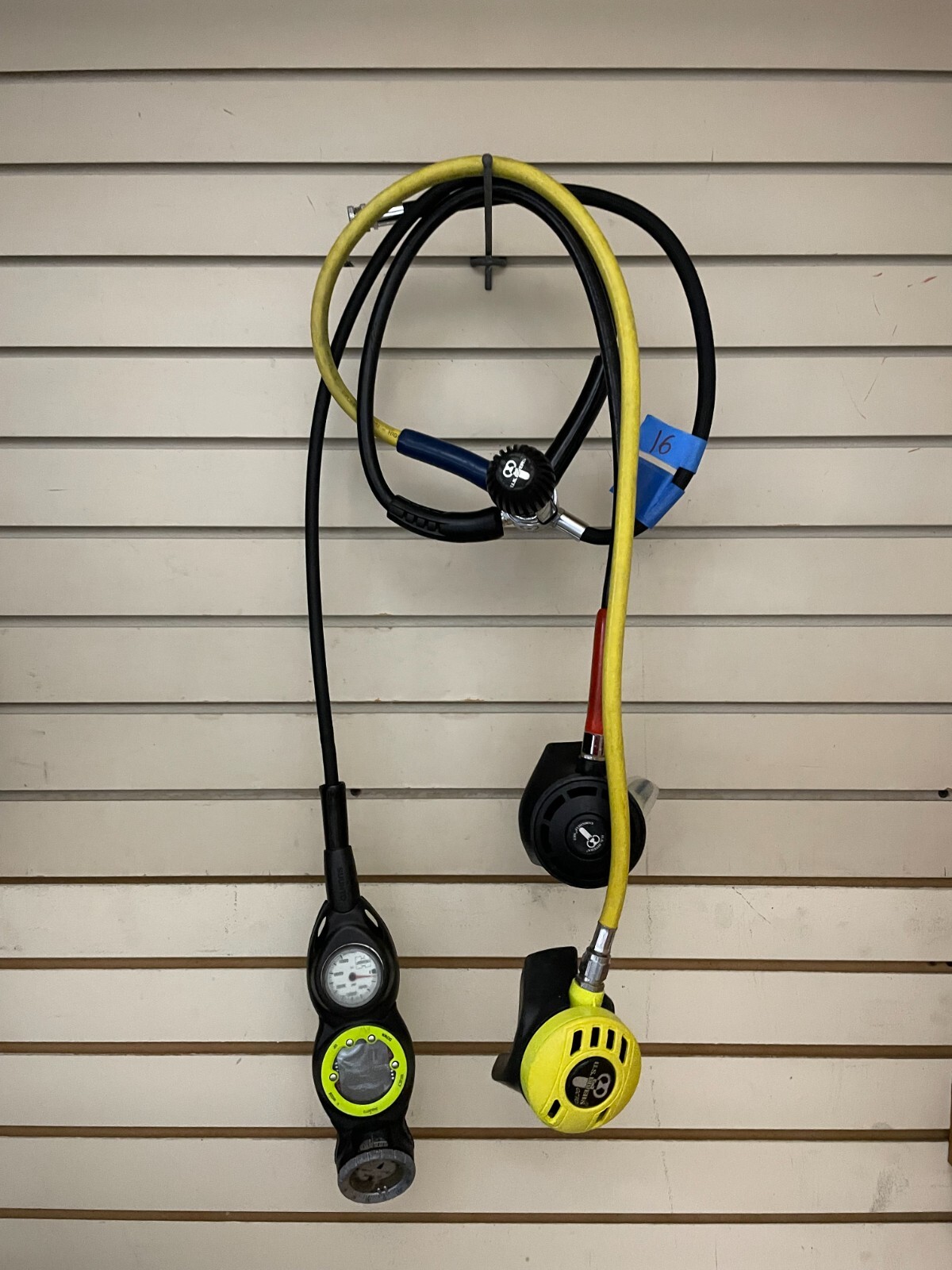US Divers conshelf regulator, octo & Suunto Zoop computer w/compass