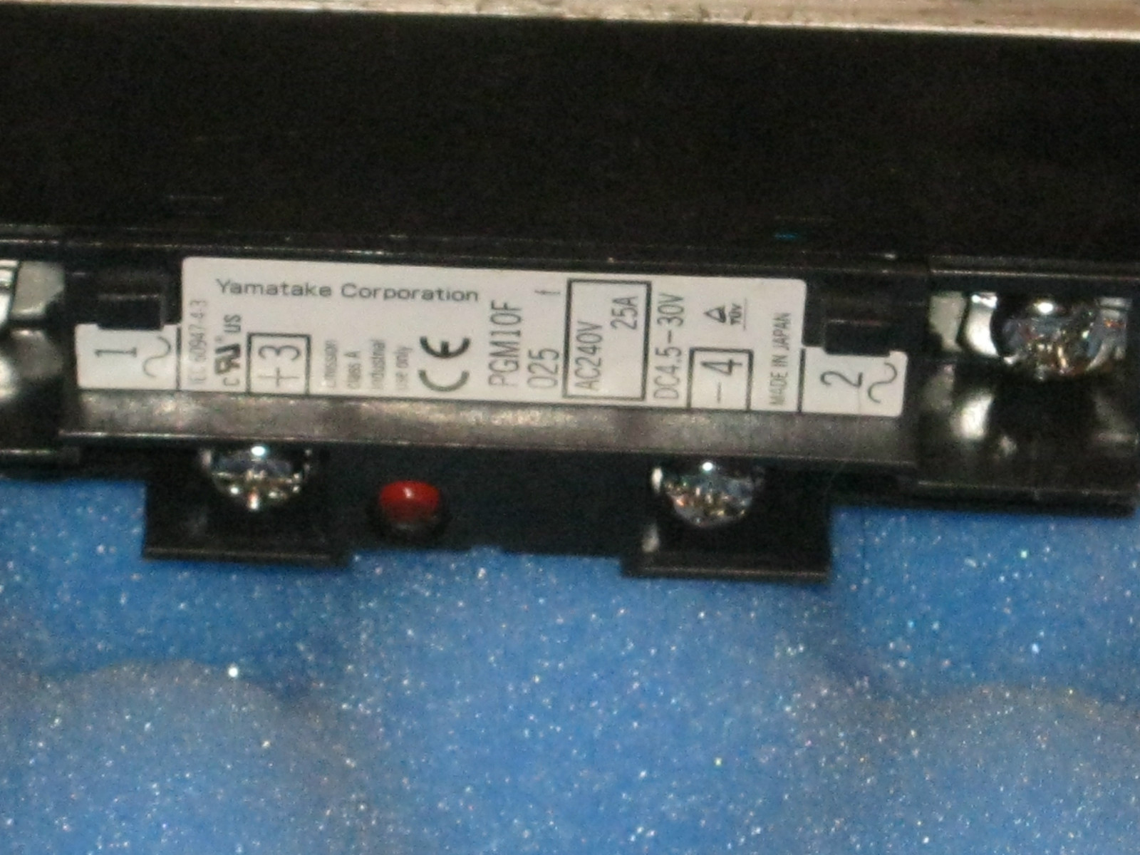 Yamatake Solid State Relay PGM10F 25A