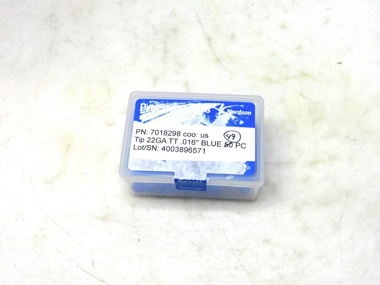 Nordson 7018298 Fluid Dispensing Precision Tip 22GA TT .016" Blue 49 Pack