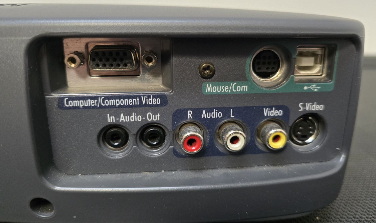 Epson PowerLite 50c EMP-50 Projector w/ Carry Case Untested AS-IS