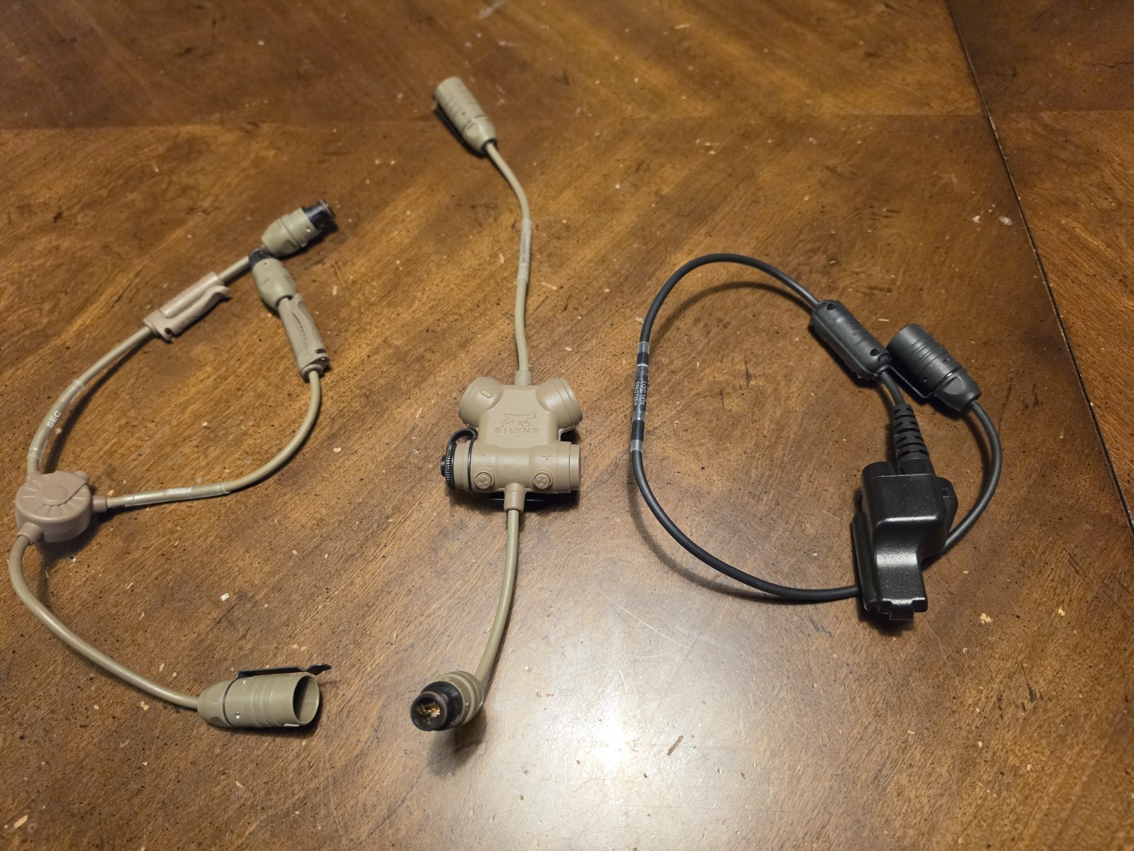 Silynx Clarus XPR Headset Control Unit With Splitter & XTS Radio Cables FDE Tan