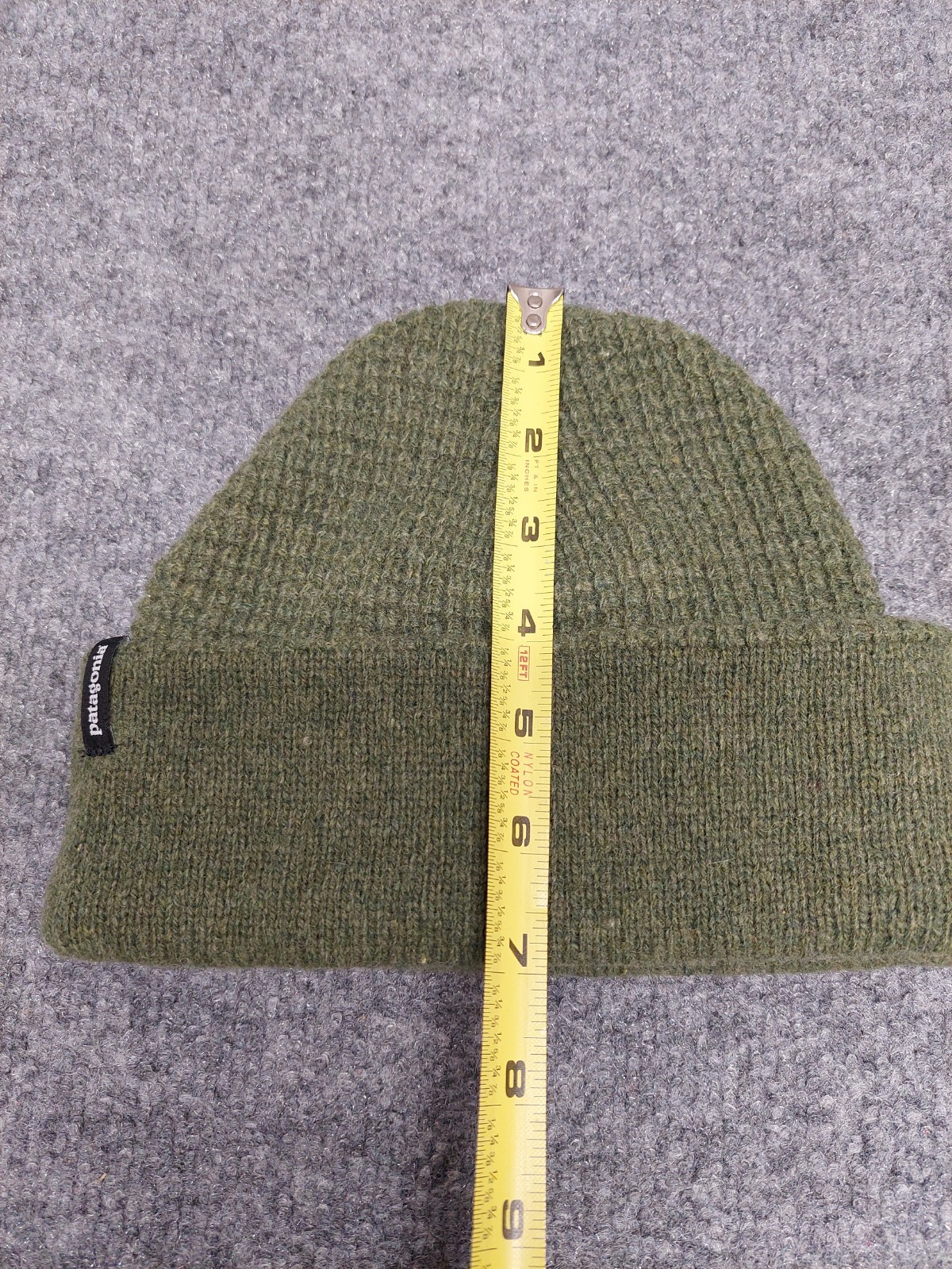 Patagonia Women Snowdrifter Beanie Green Logo Comfortable Worn Wear Outside