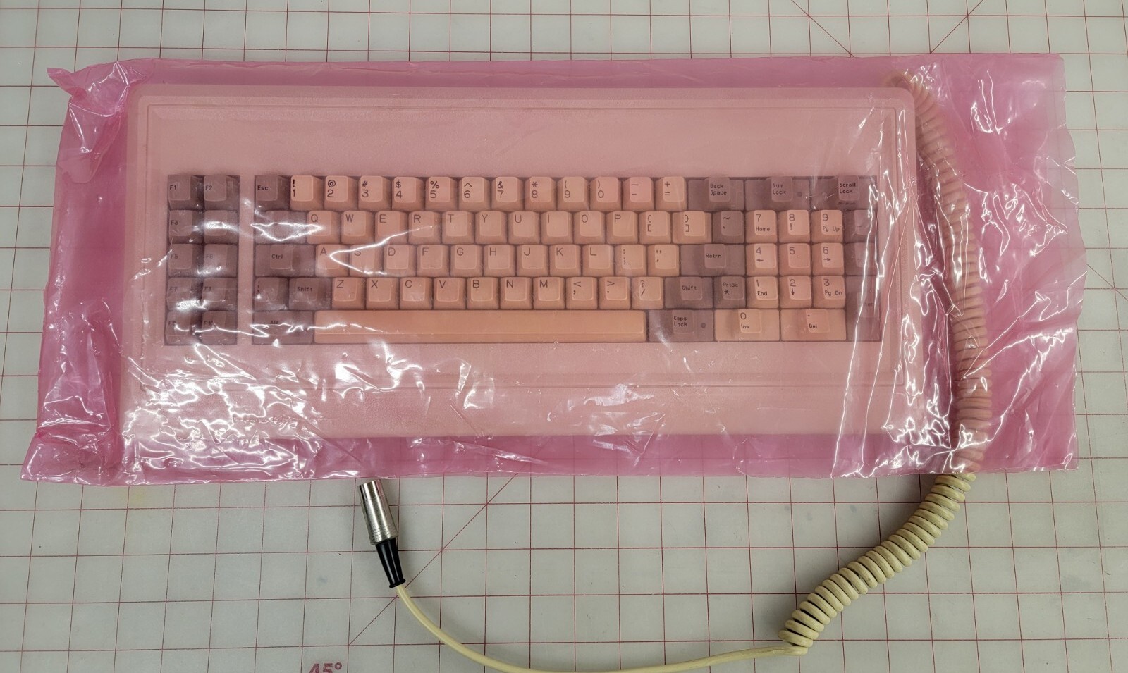 VINTAGE ITT XTRA 88200-101 REV C KEYBOARD (UNTESTED)