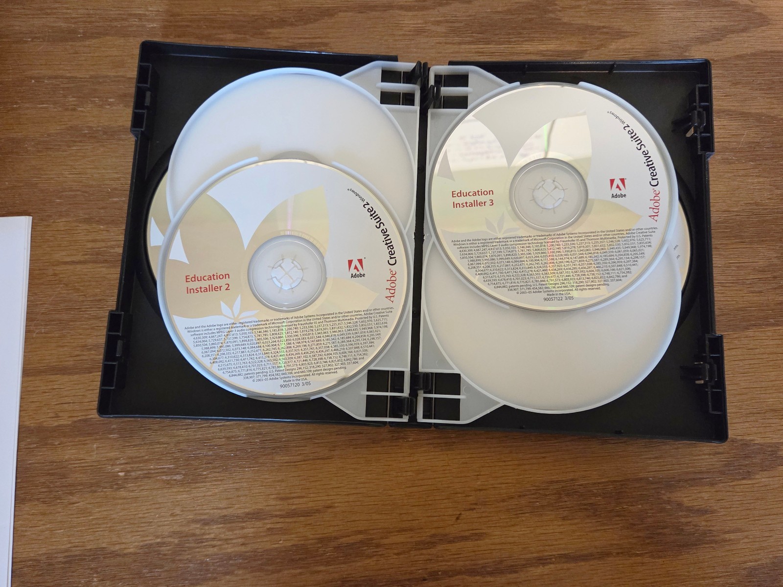 Adobe Creative Suite 2 Premium for Windows w/ License Code *** READ DESCRIPTION