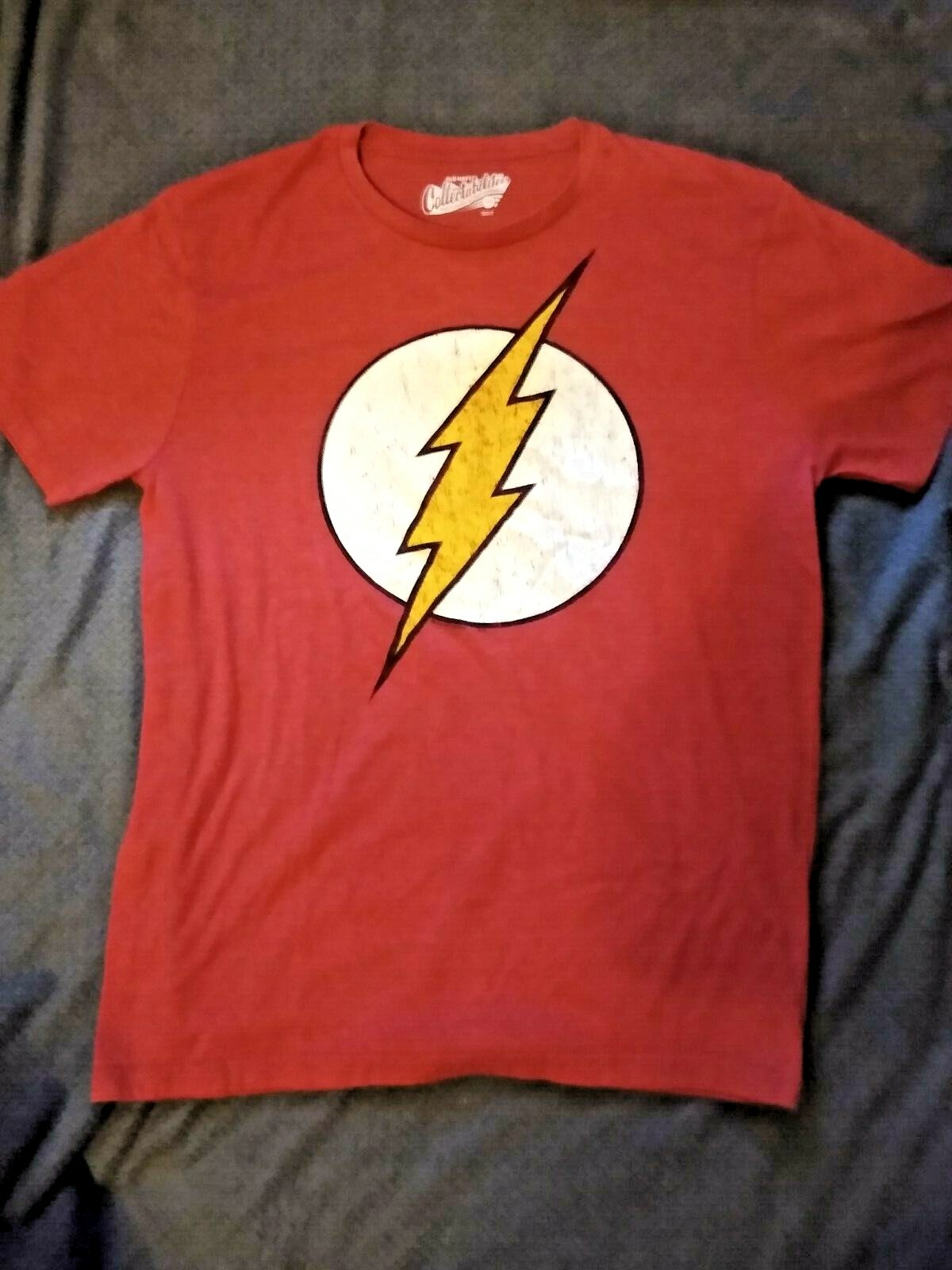 FLASH T-shirt - Old Navy Collectabilitees - Adult size Large (L) DC Comics