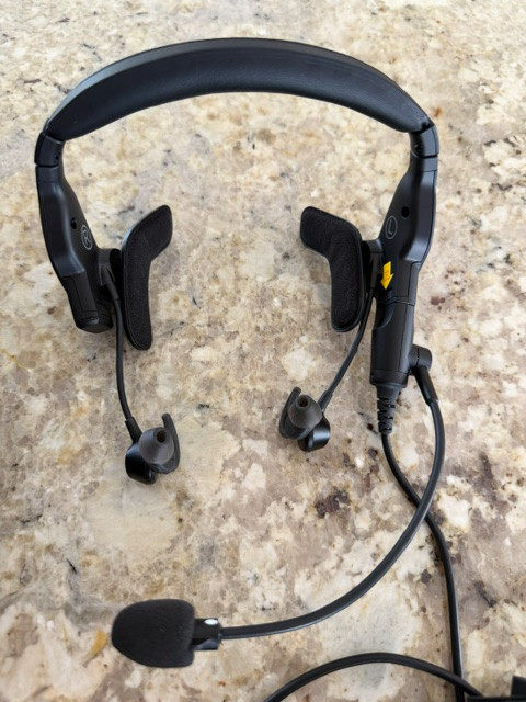 Brand New Bose ProFlight Series 2 Aviation Headset