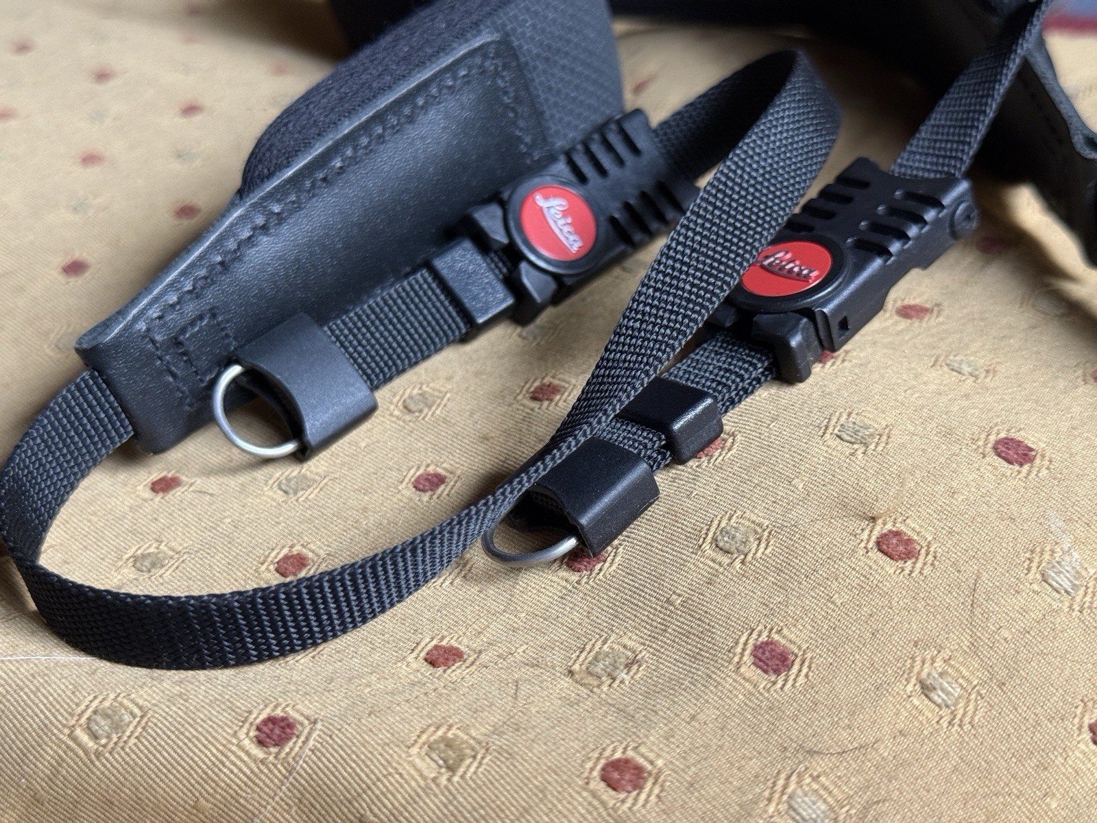 Rare!! [N MINT] Leica Genuine Camera Strap. New , Missing Box
