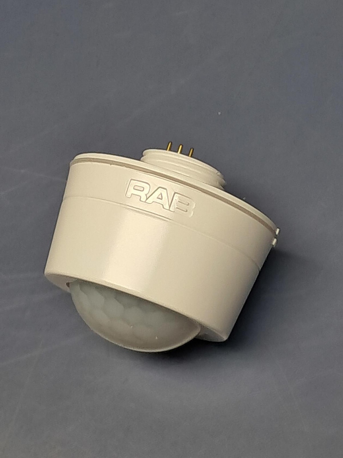 RAB PIR40 PIR Low Voltage Occupancy / Daylight Sensor Screw-In 12V 50/60Hz 39'
