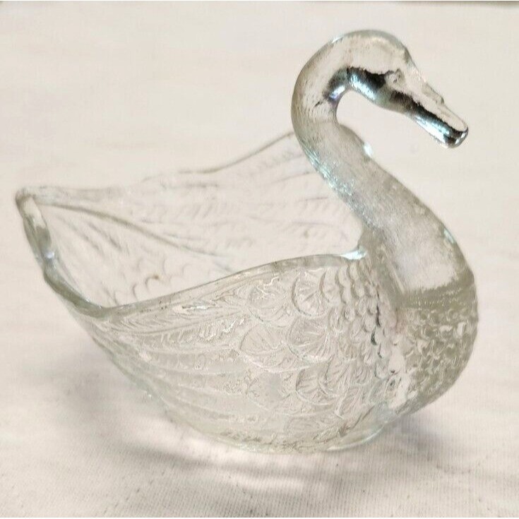 Glass Swan Candy Dish for Parties and Home Décor