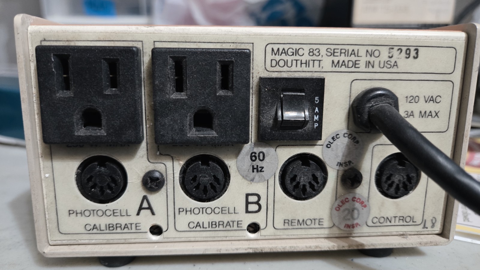 Douthitt Magic 83 Light Integretor