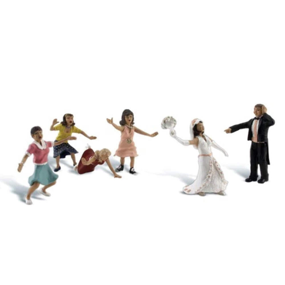Woodland Scenics A1932 HO Train Figures Wedding Bouquet Toss, Enjoying Fun