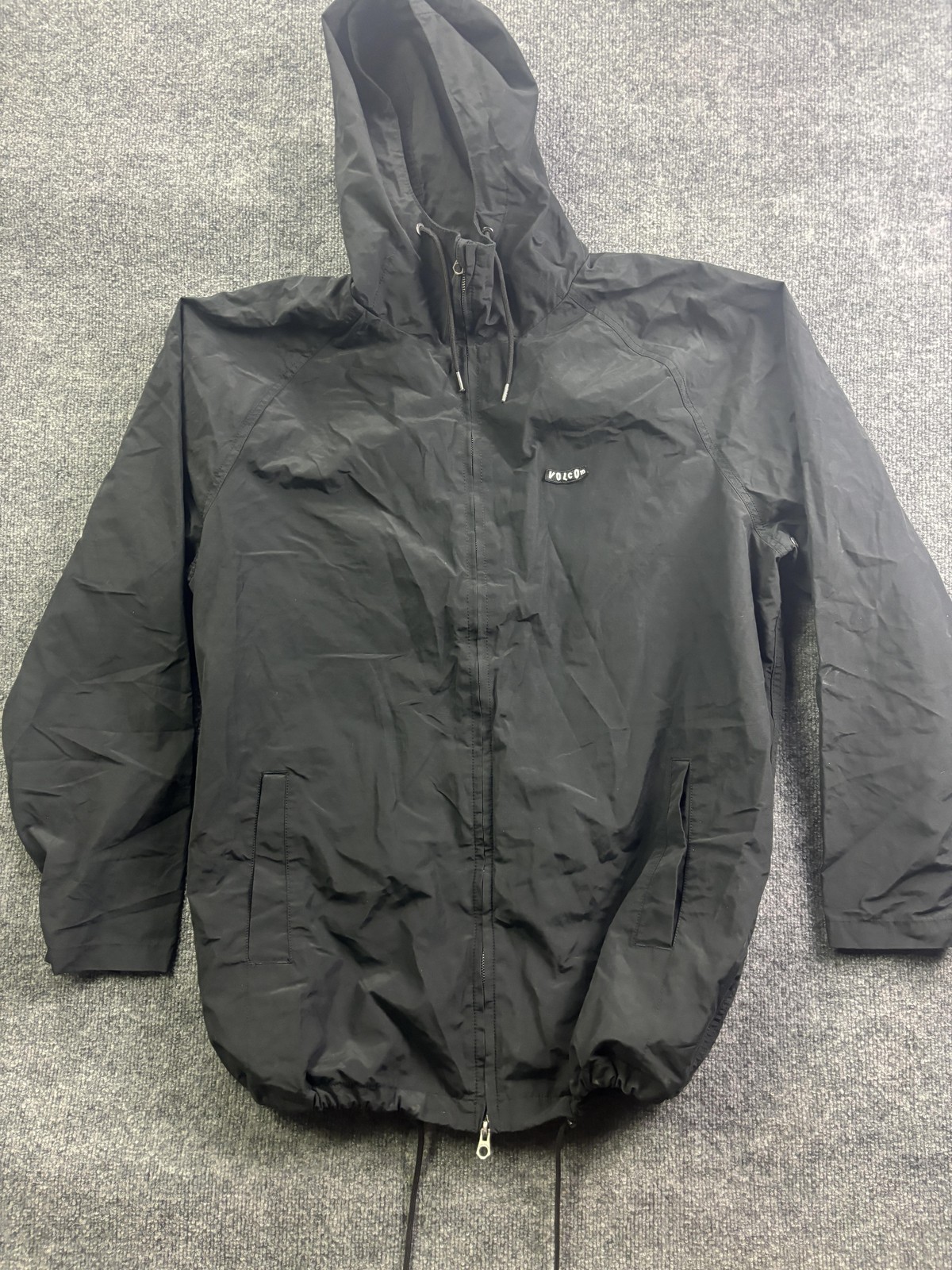 Volcom Jacket Mens XL Black Hooded Windbreaker Full Zip Water Repellent Outdoor