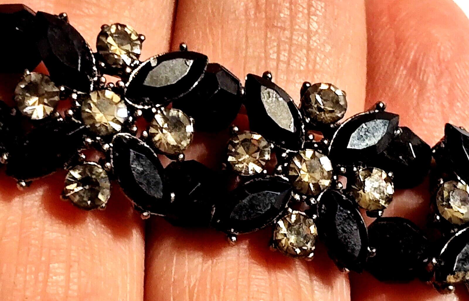 Semi-Precious Stone Bead Stretch Bracelet Onyx & Clear Crystal Rhinestones VTG