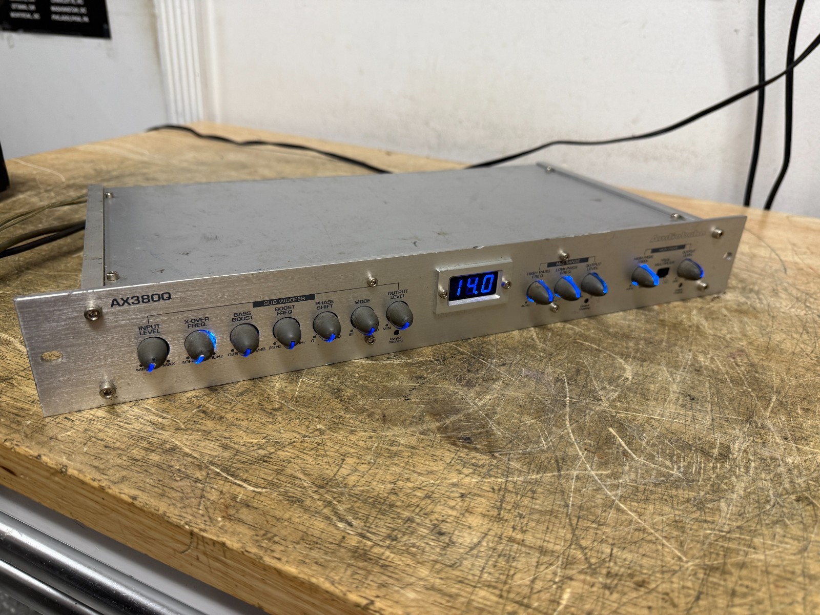 AudioBahn AX380Q Rack Mount Processor