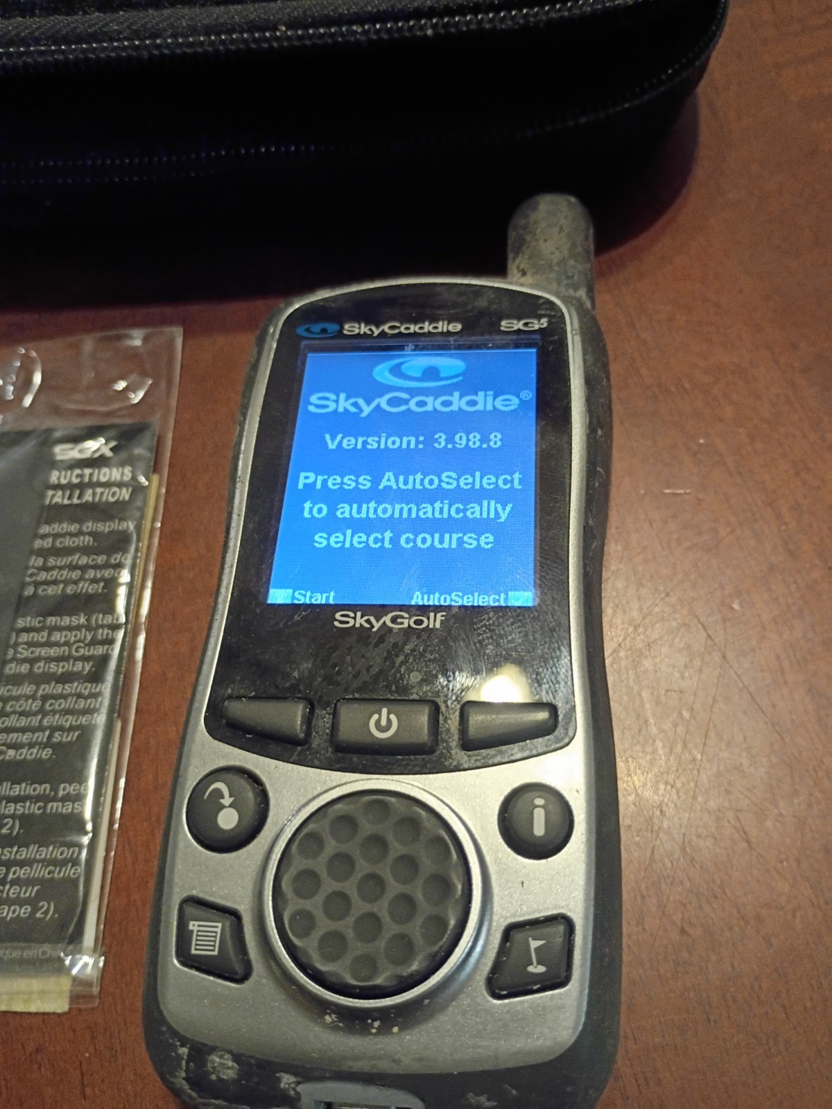 SkyCaddie SG5 Golf GPS Rangefinder Handheld w/ Case *READ