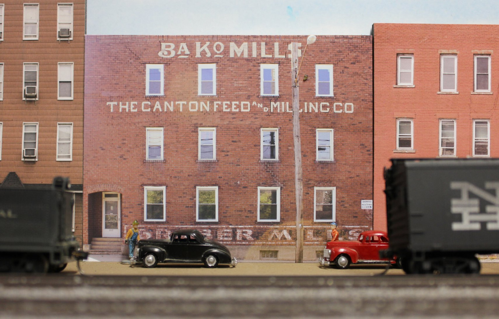 TRACKSIDEFLATS #325 O scale CANTON FEED