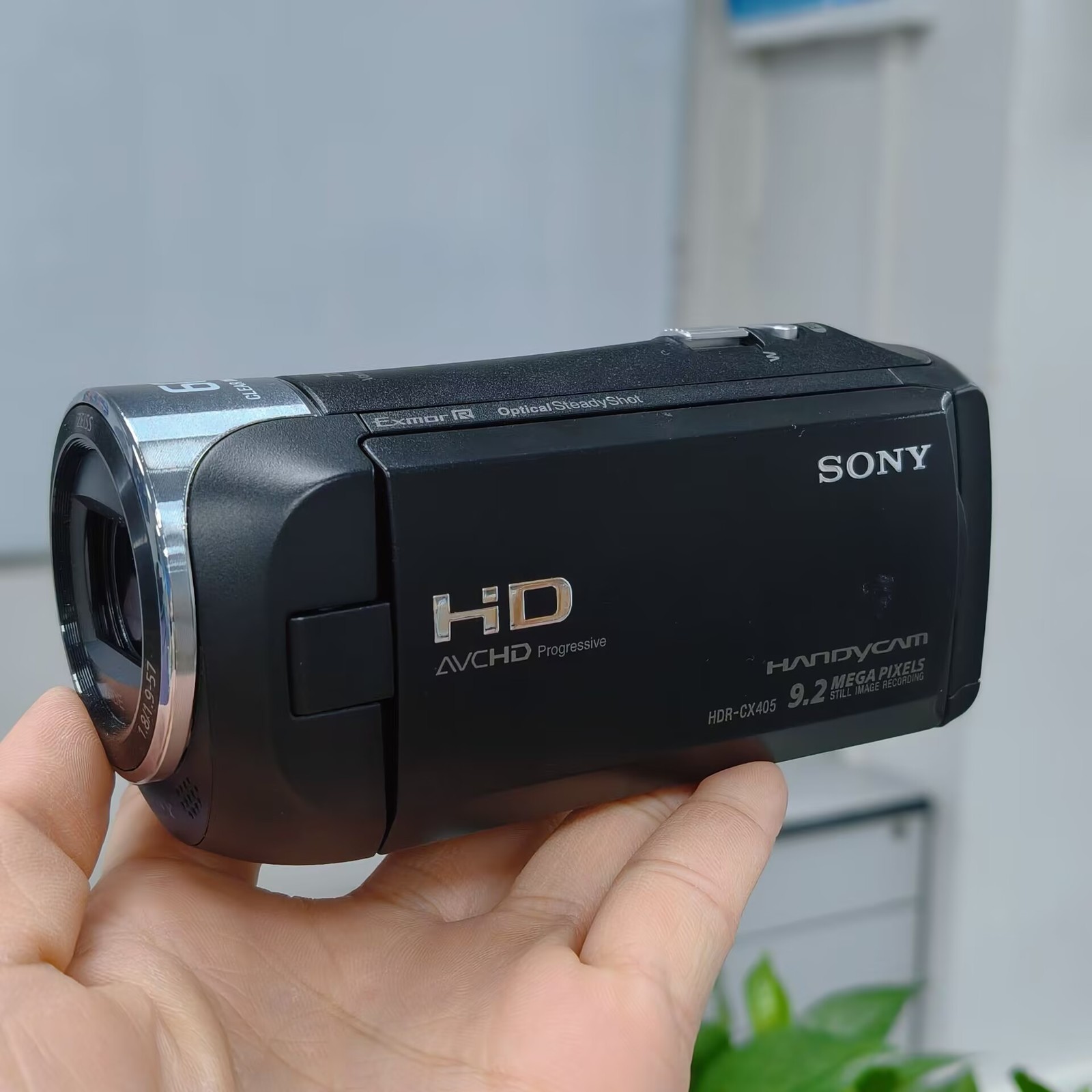 Sony HDR-CX405 Handycam Video Recording Camcorder w/ 30x Optical Zoom Zeiss Lens