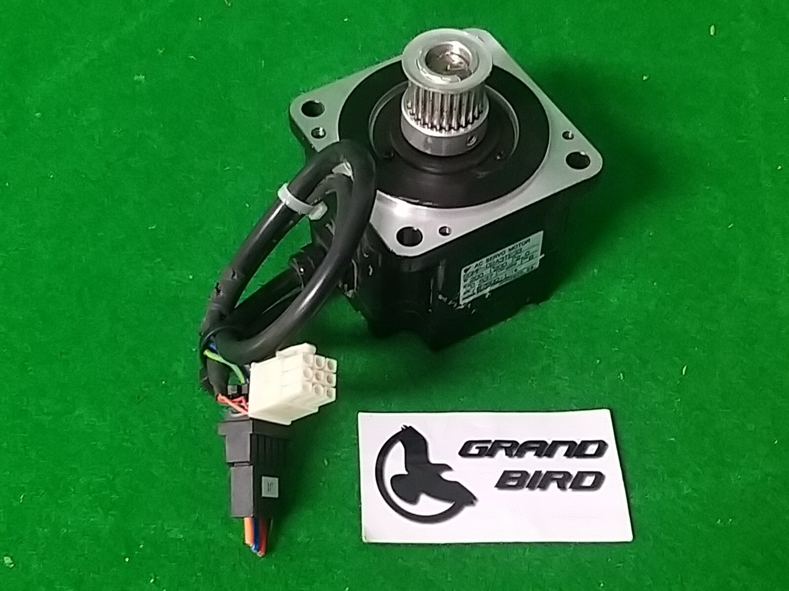 YASKAWA SGMP-02A3TE33 AC SERVO.MOTOR,USED