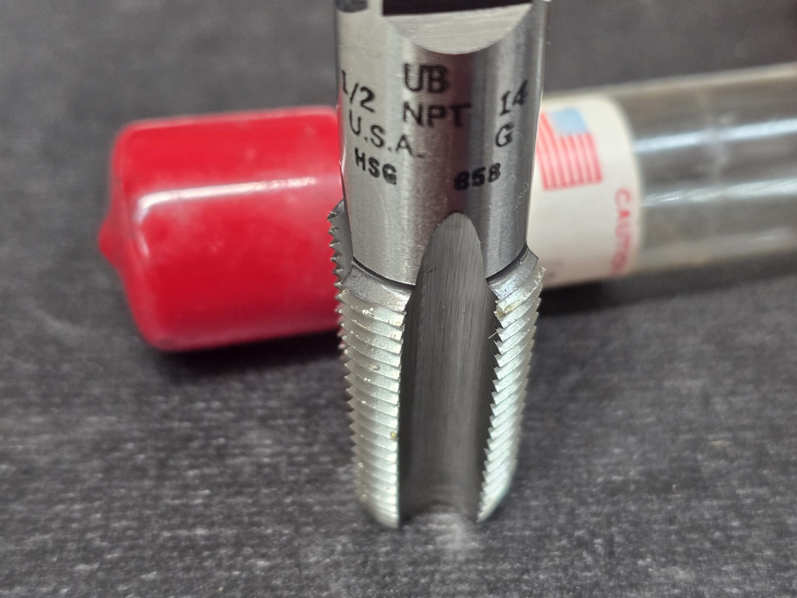 Union Butterfield 1010522 1/2-14  NPT Pipe Tap 1541