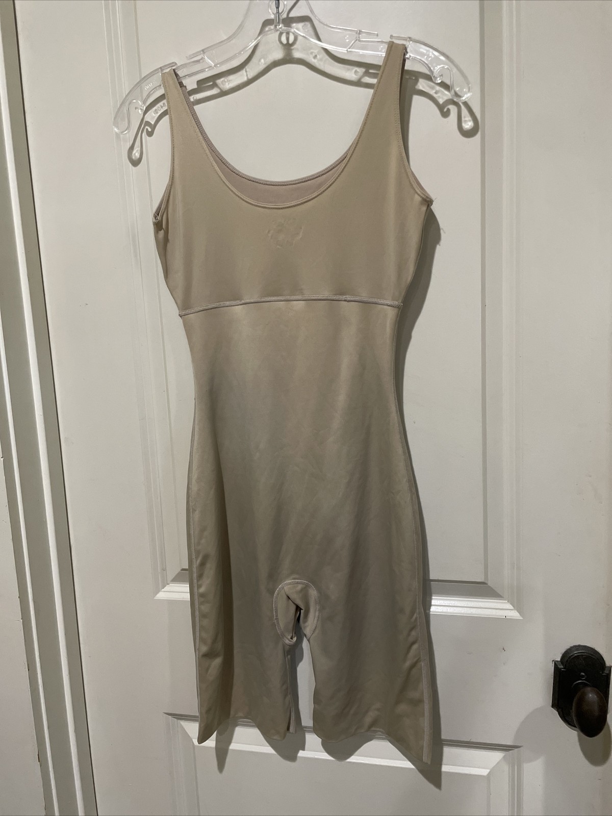 SPANX Beige Nude Mid-Thigh Bodysuit Shape Wear Size Medium