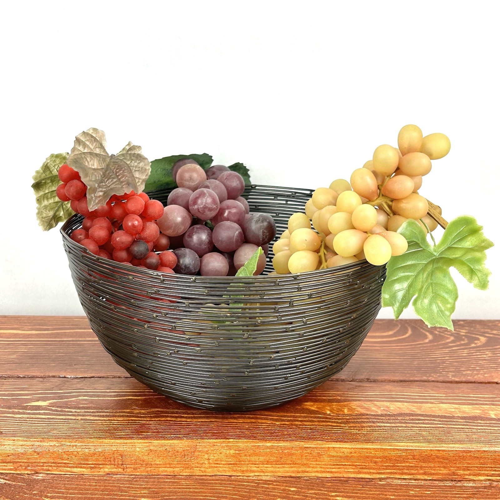 Open-Wire Nest Woven Fruit Veggie Basket Bowl Kitchen Multi Purpose Decor 4x8”