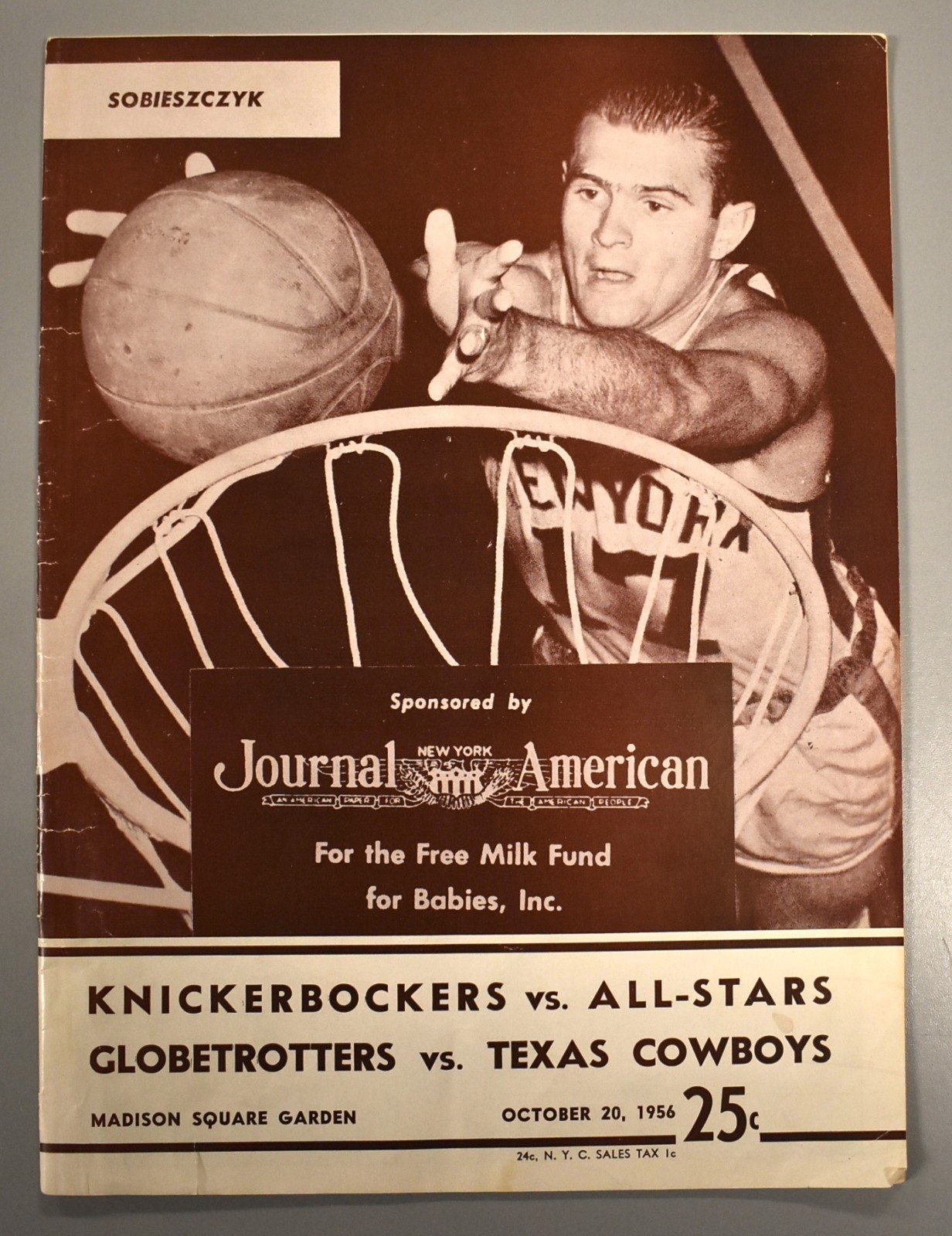 Knicks vs All-Stars Globetrotters vs Cowboys October 20th 1956 Official Program