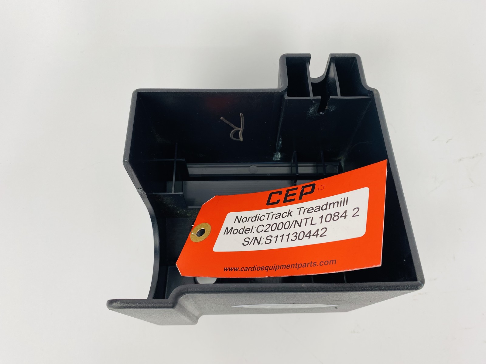 NordicTrack C2000 NTL1084 2 Treadmill Right Plastic End Cap (EC255)
