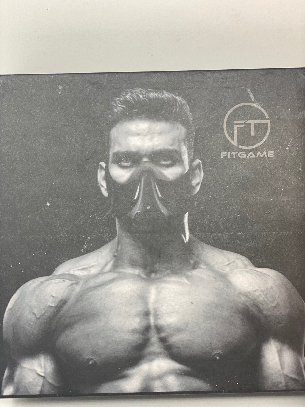 FITGAME FITNESS TRAINING MASK 24 RESISTANCE LEVELS w/ WRIST BAND