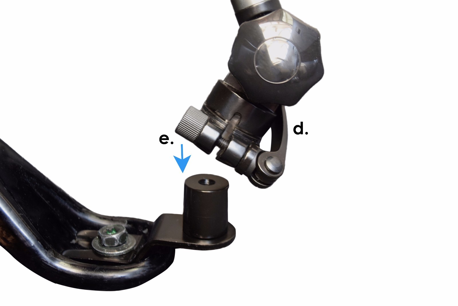 UTSM-01 Standard Mount: In-Car Universal Tablet/Smartphone Holder