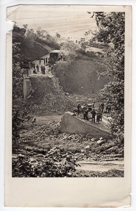 1944 Bridge Blown by Germans Casalbordino Italy 5x8 Original News Photo