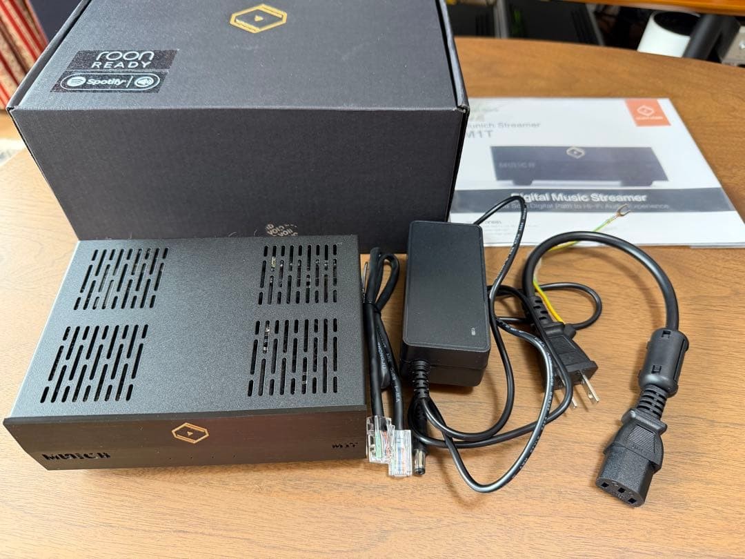 SILENT ANGEL M1T 4GB Network Transporter Hi-Res Audio Black W/BOX