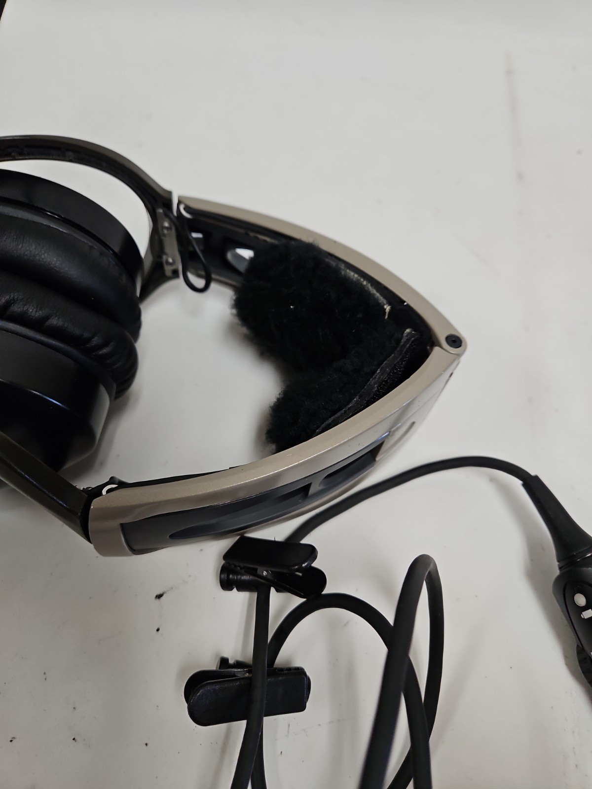 Bose X Aviation Headset, Operational (New Foam Ear Pieces)