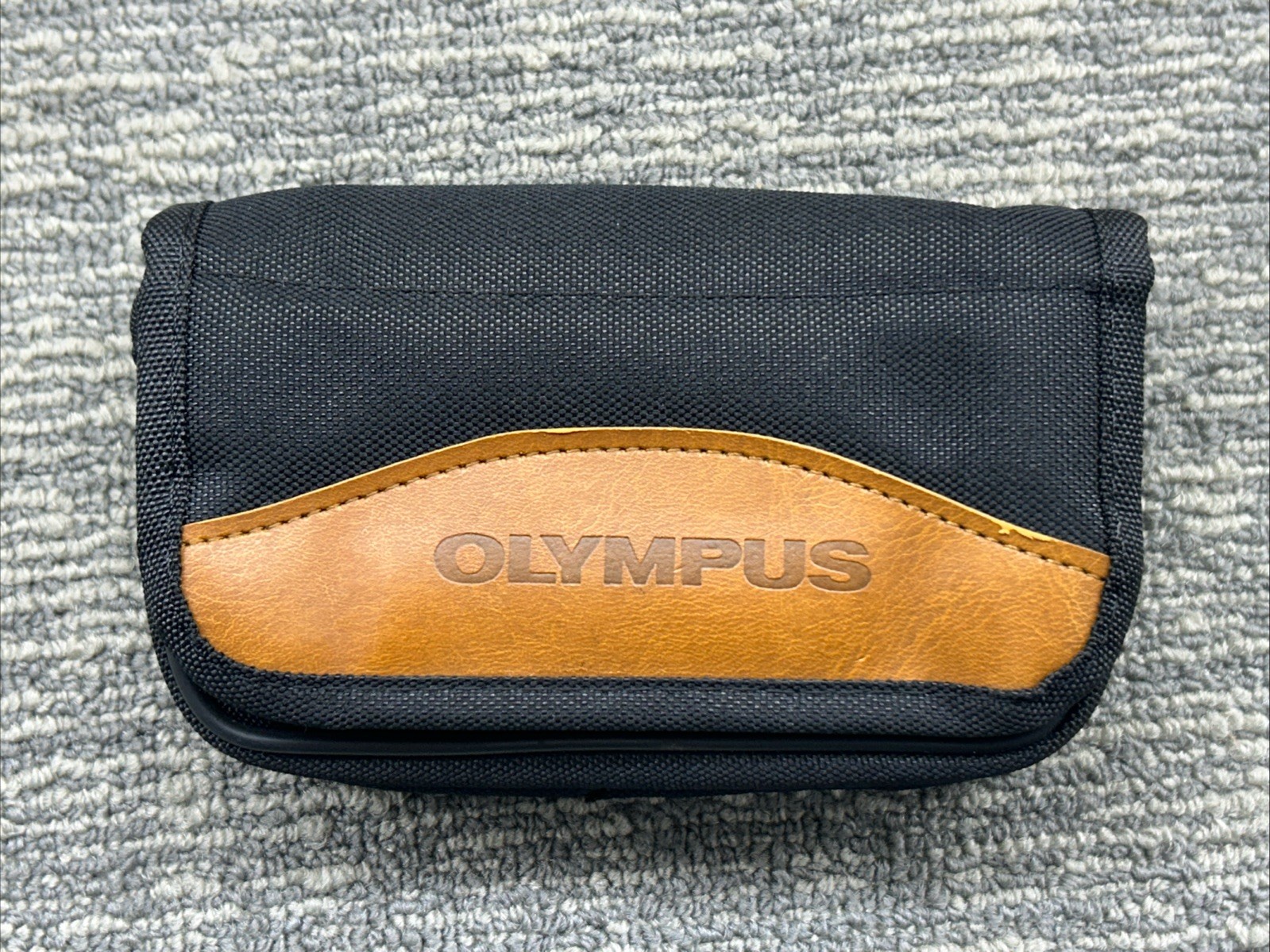 Olympus Accessory Kit (BRAND NEW!) 37996