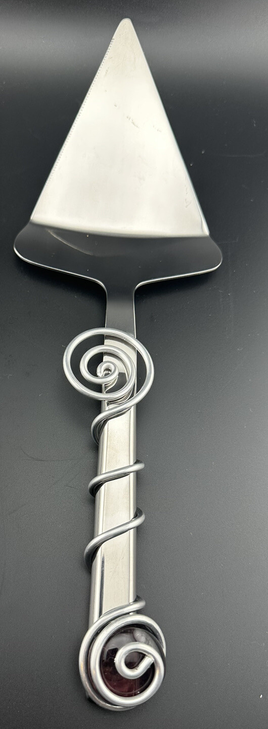 Dary Rees Original Cake / Pie Server 12' x  4" Excellent condition - Glass Beads