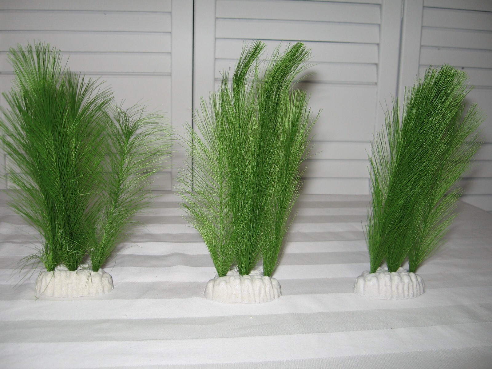 Set of 3 Rice Stalk Aquarium Plant New in Package!!