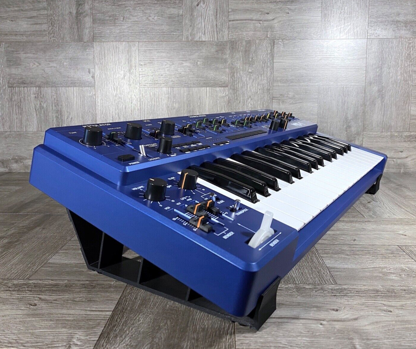 15º Stand for Behringer MS-1 / MS101 Analog Synthesizer - Roland SH 101 - BLACK