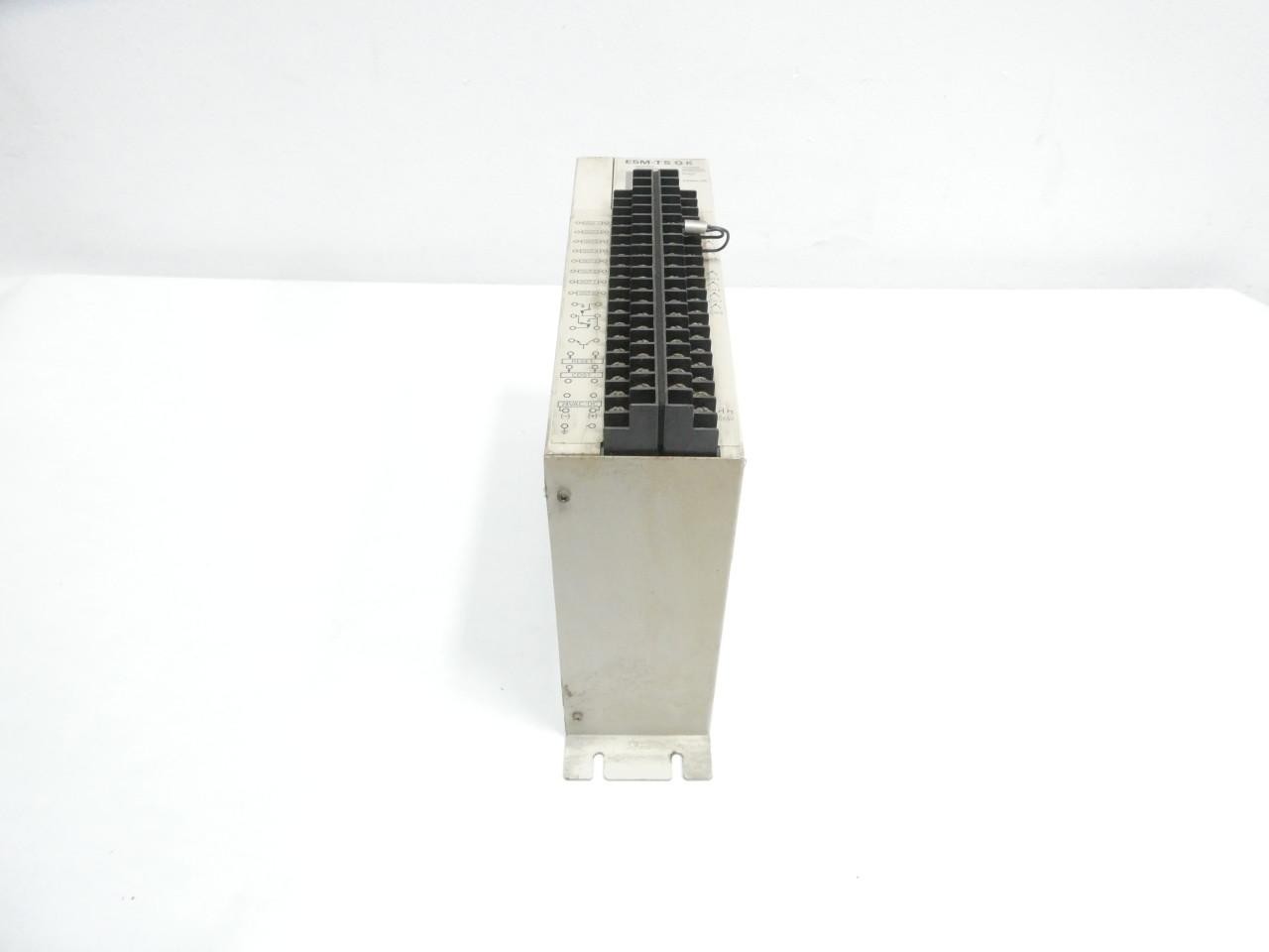 Omron E5M-TSQK Temperature Controller 24v-ac/dc