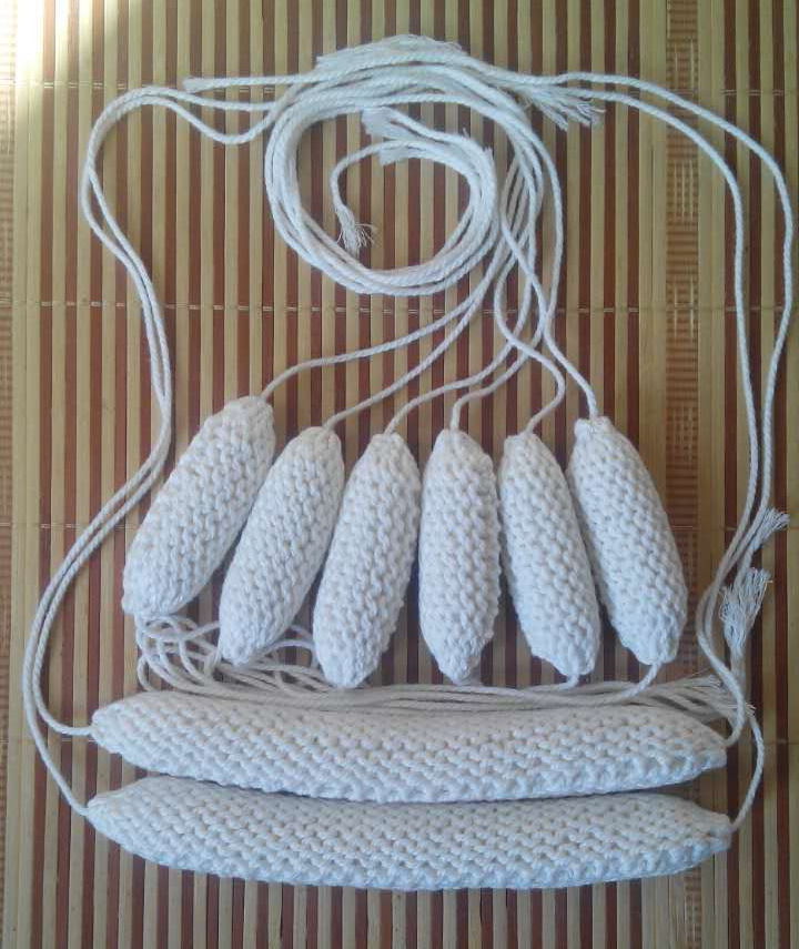 Set of model boat fenders, 6 side plus bow +stern- new(White A3)